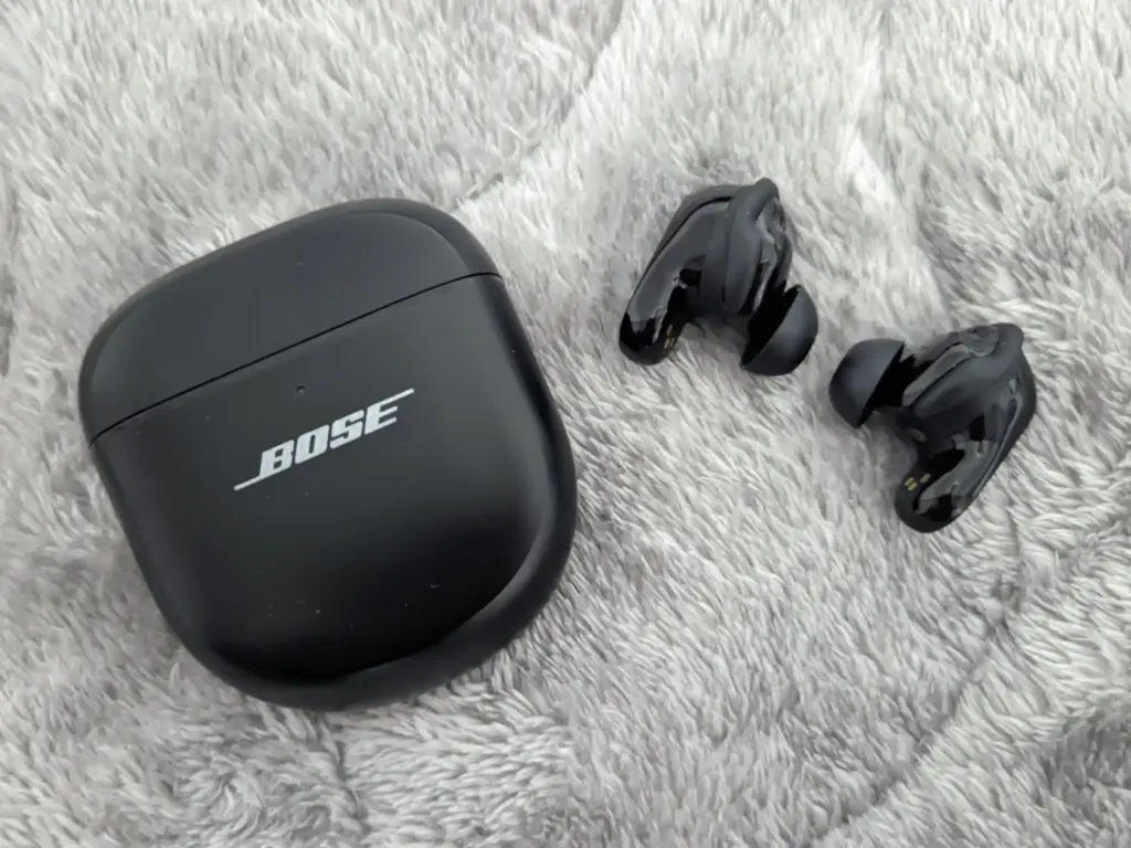 Boseのノイズキャンセリング機能付きワイヤレスイヤホン