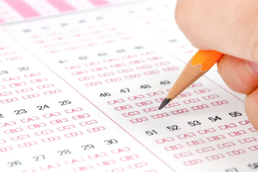 試験のマークシート