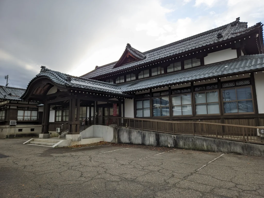 三条市歴史民俗産業資料館